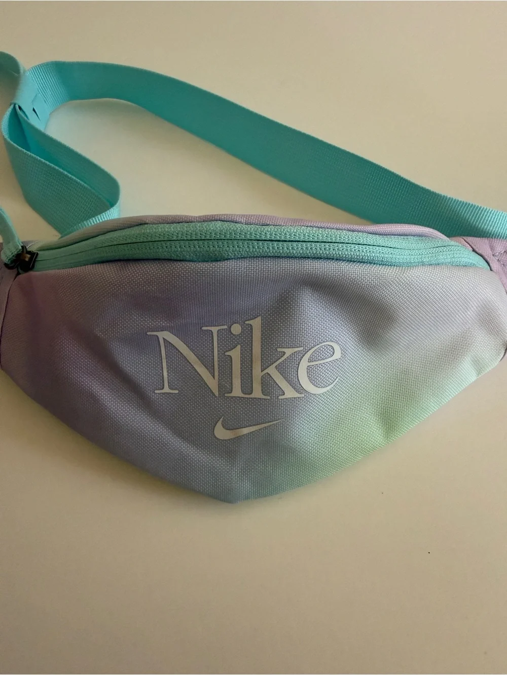 Nike Heritage Hip Pack Small - Picture 2 of 5